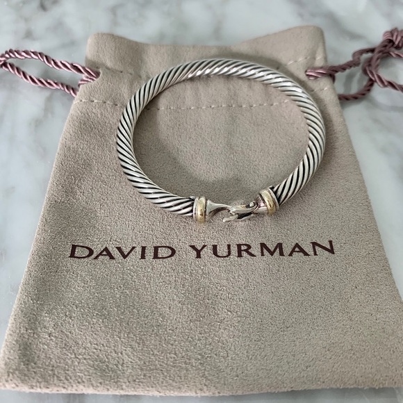 David Yurman Jewelry - 💘David Yurman Buckle Bracelet. Perfect condition!